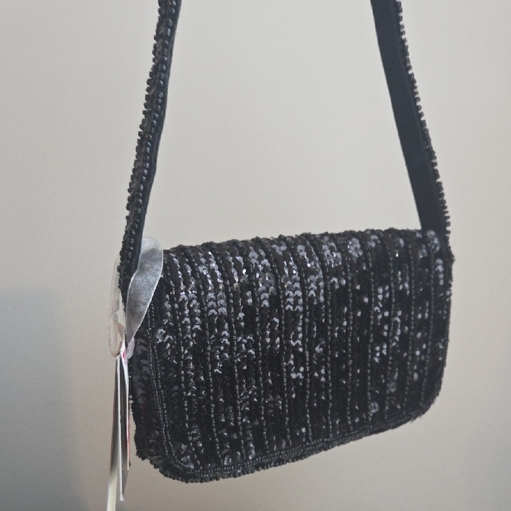 Black Sequin Beaded Clutch Shoulder Bag with Champagne Motif - Picture 10 of 13